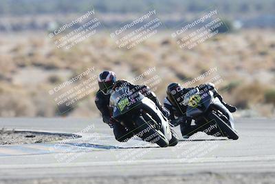 media/Dec-07-2025-CVMA (Sun) [[3e7d2de5dc]]/Race 12- Formula 40 MW and LW/